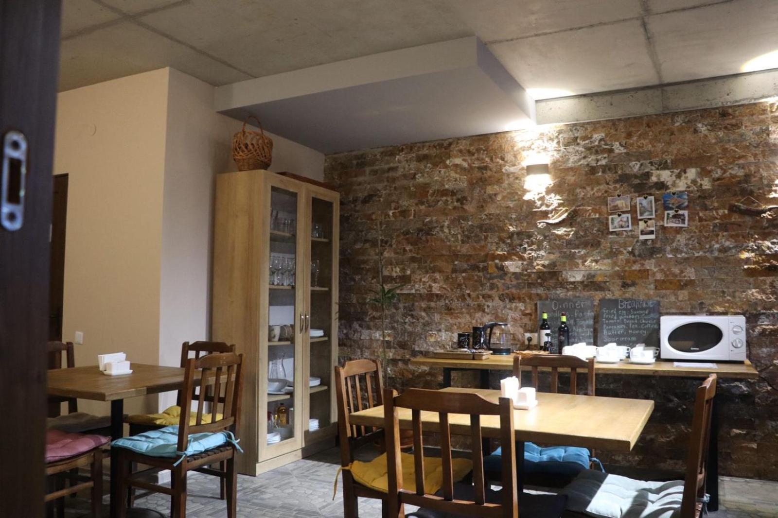 Guesthouse Relax In Kazbegi Bagian luar foto