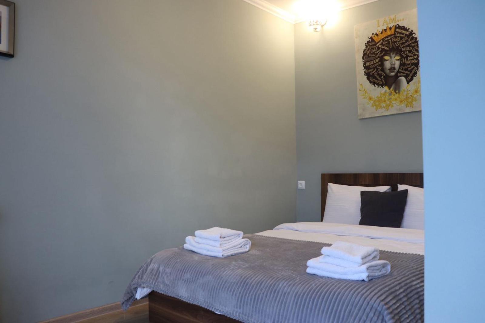 Guesthouse Relax In Kazbegi Bagian luar foto