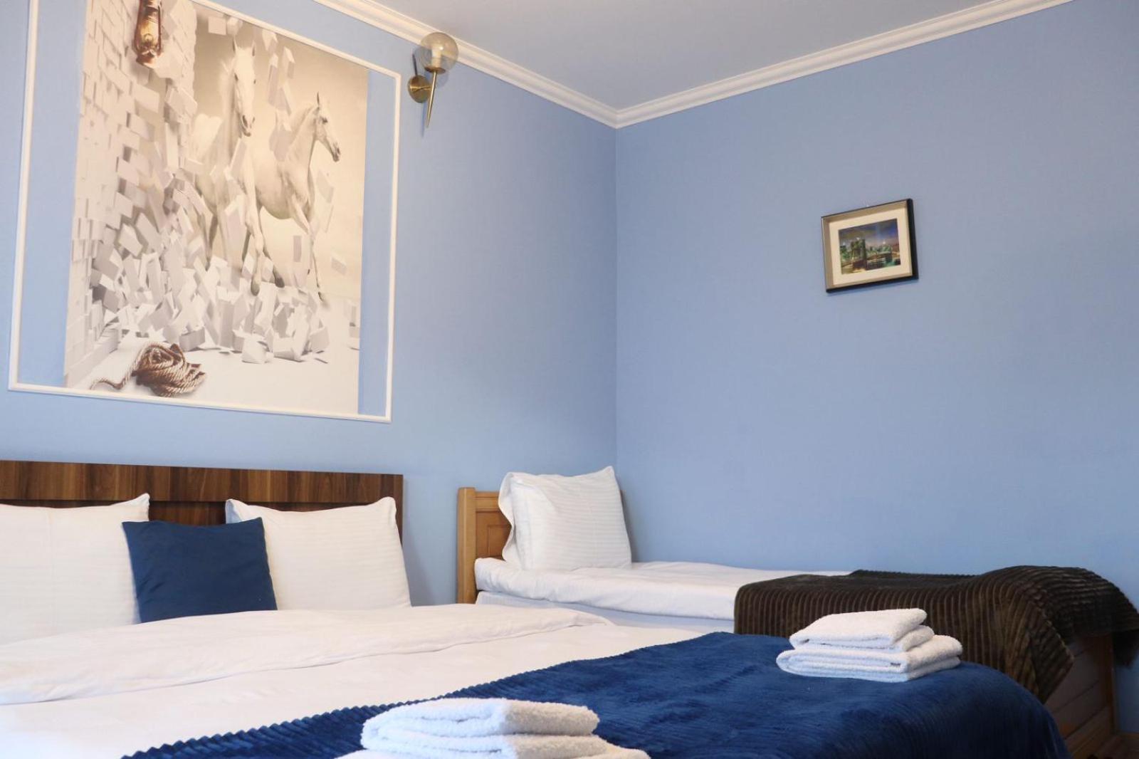 Guesthouse Relax In Kazbegi Bagian luar foto